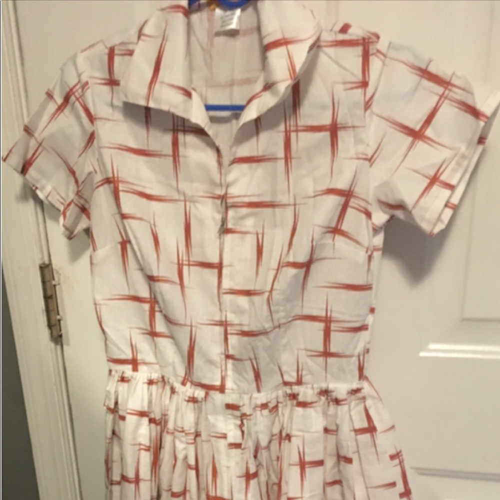 Retro style shirt waist dress